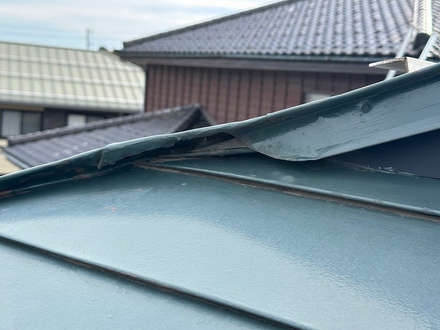 板金のかみ合わせ